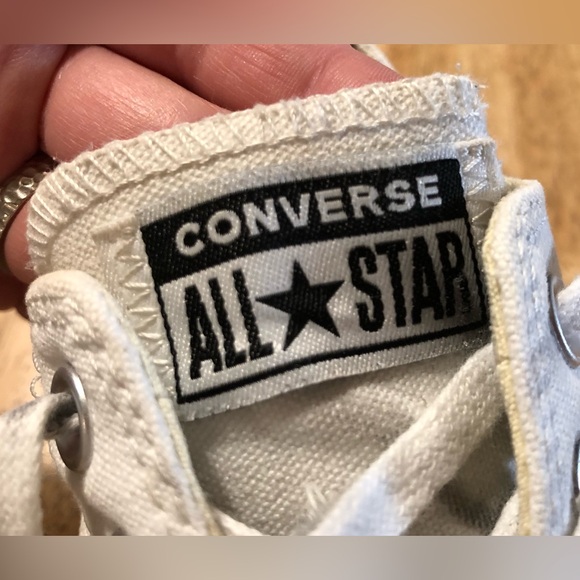 White Converse Platform Chuck Taylor Sneakers - Size 6.5 - Picture 9 of 10